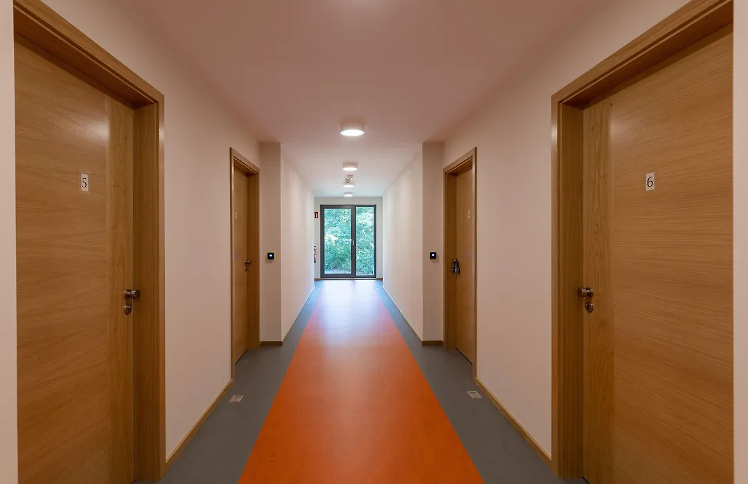 Hotel 11 Eulen-1